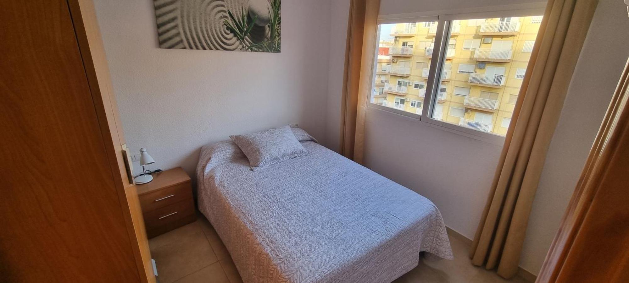 Apartment En Paseo Maritimo Almeria